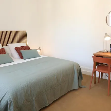 Apartament Aux Oiseaux - By La Boite En