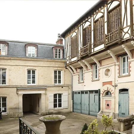 Apartament Aux Oiseaux - By La Boite En Chantilly